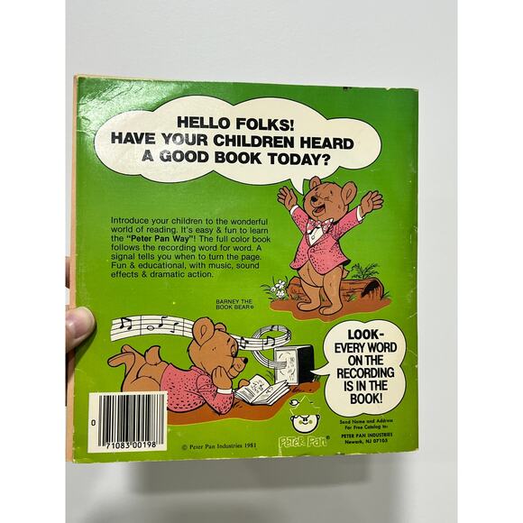 Peter Pan Records A Christmas Carol Charles Dickens Story Book 45 rpm Record - Picture 2 of 5